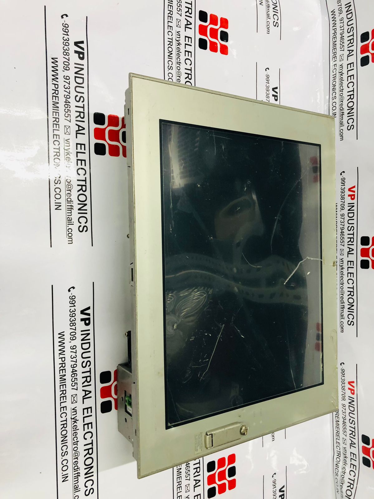 PROFACE_HMI_PS3710A-P42-24V_PREMIER_ELECTRONIC_SERVICES (3)