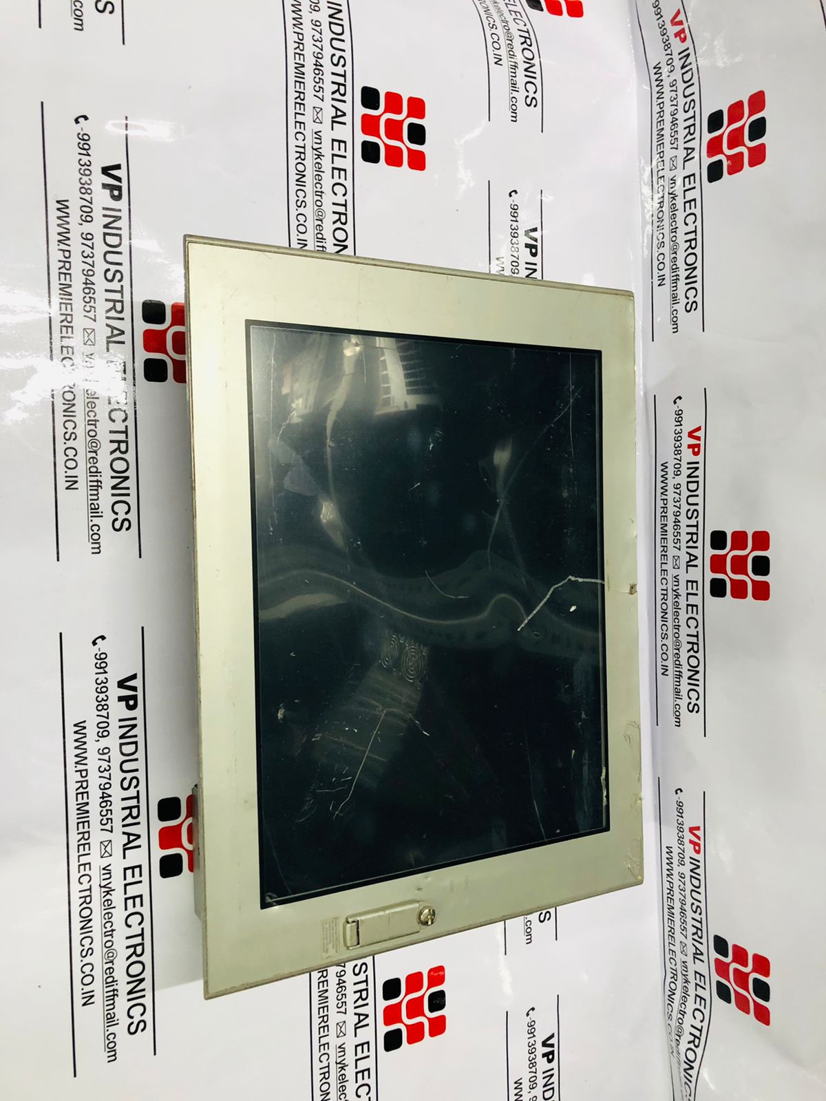 PROFACE_HMI_PS3710A-P42-24V_PREMIER_ELECTRONIC_SERVICES (5)